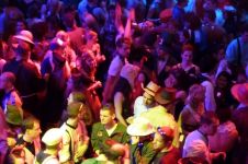 schmutziger011