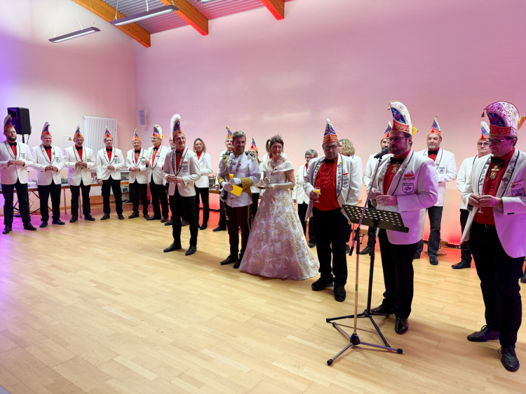 saisoneroeffnung-001